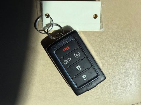 Used 2021 Jeep Grand Cherokee L Limited w/ Trailer Tow Group (B) image 39