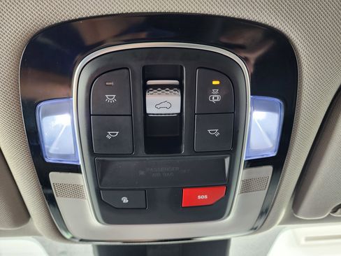 Used 2023 Hyundai Santa Fe SEL w/ Premium Package image 43