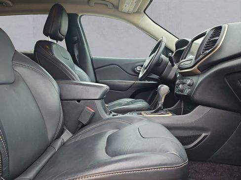Certified 2016 Jeep Cherokee High Altitude image 15