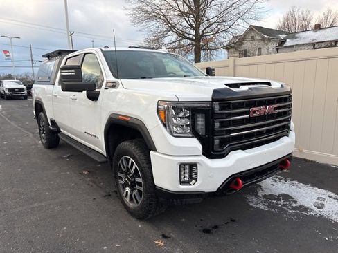 Used 2023 GMC Sierra 3500 AT4 w/ AT4 Preferred Package image 2