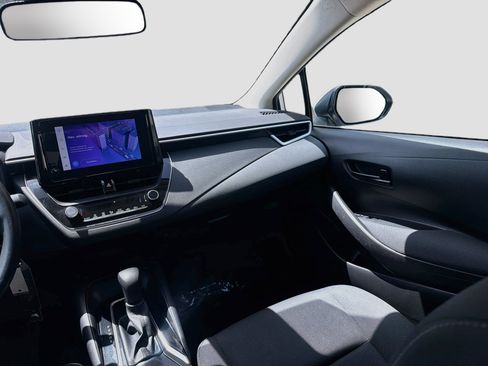 Used 2023 Toyota Corolla LE FWD image 21