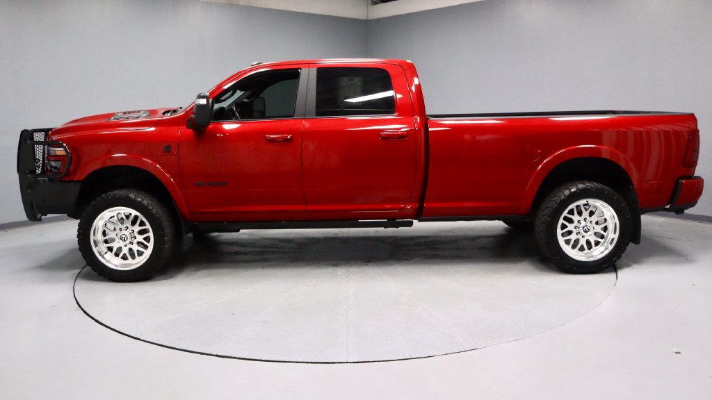 Used 2026 RAM 3500 Limited AWD/4WD image 10