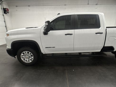 Used 2024 Chevrolet Silverado 3500 W/T w/ WT Convenience Package AWD/4WD image 5