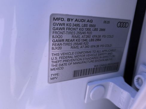 New 2025 Audi Q5 Premium Plus image 39