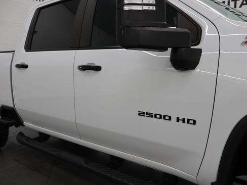Used 2022 Chevrolet Silverado 2500 LT w/ Z71 Sport Edition AWD/4WD image 23