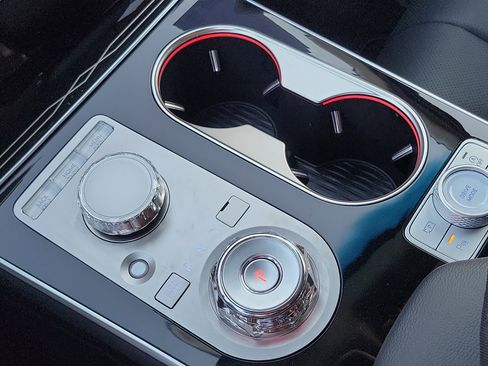 Certified 2025 Genesis GV80 2.5T Standard image 13