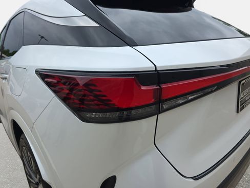 Used 2024 Lexus RX 350 Premium Plus w/ Convenience Package FWD image 33