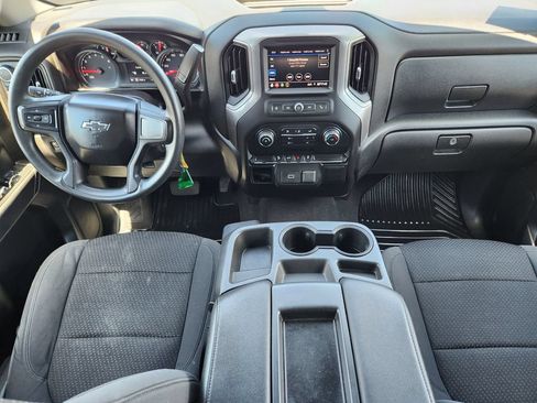 Used 2020 Chevrolet Silverado 1500 Custom Trail Boss w/ Custom Convenience Package AWD/4WD image 22