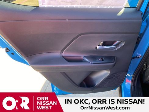 New 2026 Nissan Kicks SR w/ Cold Weather Package AWD/4WD image 15