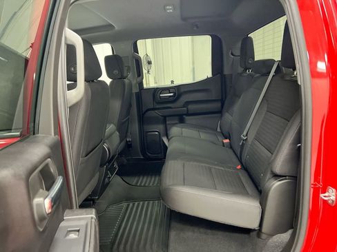 Used 2022 Chevrolet Silverado 1500 Custom AWD/4WD image 22