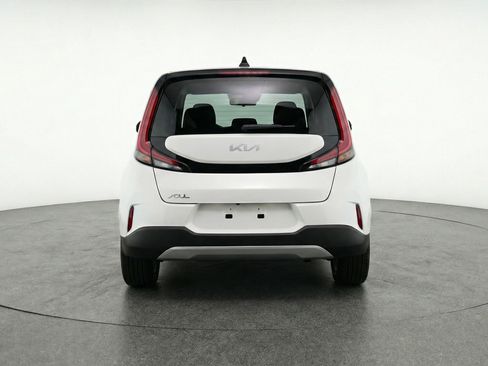 Used 2025 Kia Soul LX w/ LX Technology Package image 7