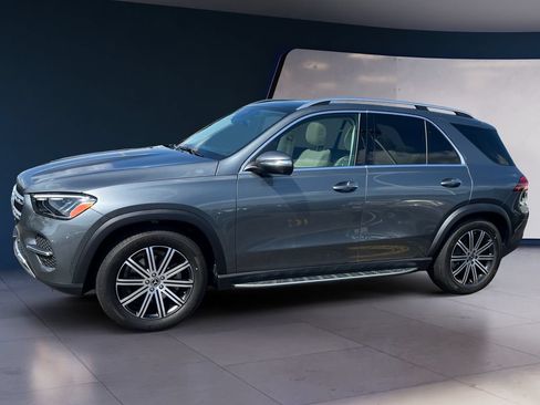 Certified 2026 Mercedes-Benz GLE 350 4MATIC image 2