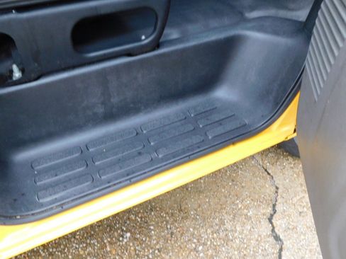 Used 2021 GMC Savana 3500 Extended w/ Power Convenience Package image 28