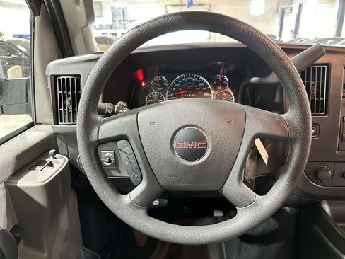 Used 2024 GMC Savana 2500 w/ Driver Convenience Package image 11