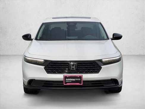 Used 2025 Honda Accord SE image 2