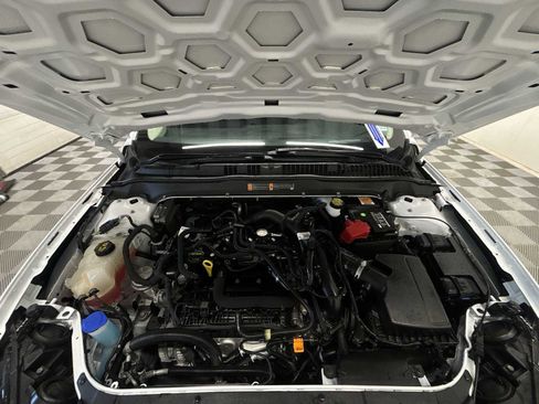 Used 2020 Ford Fusion SE image 17