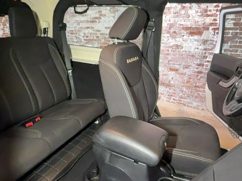 Used 2015 Jeep Wrangler Sahara w/ Connectivity Group image 69