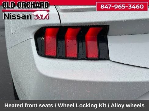 Used 2024 Ford Mustang Premium RWD image 9