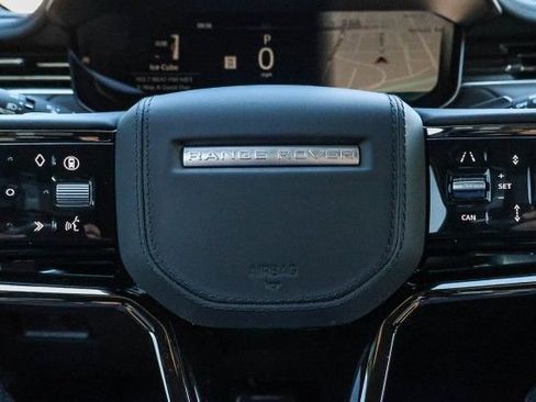 New 2025 Land Rover Range Rover Sport Dynamic SE image 33