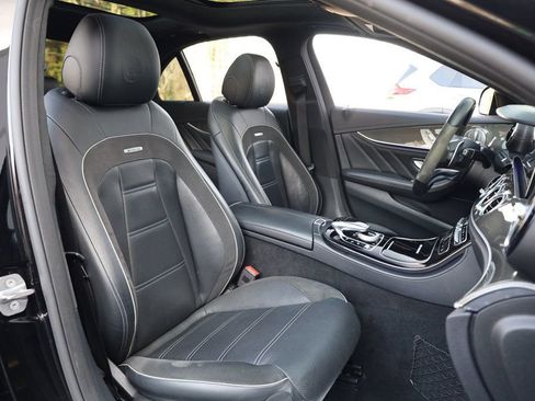 Used 2018 Mercedes-Benz E 63 AMG S image 26
