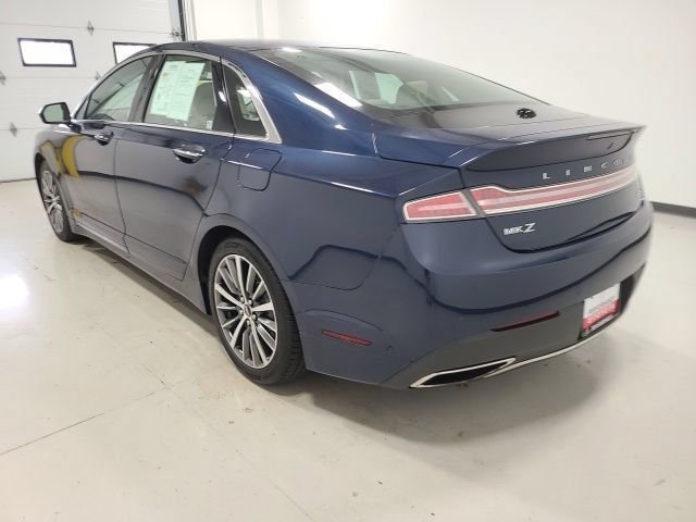 Used 2017 Lincoln MKZ Select w/ Technology Package FWD image 5