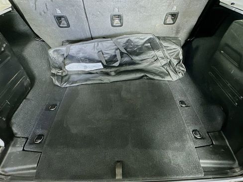 Certified 2022 Jeep Wrangler Unlimited Sport image 37