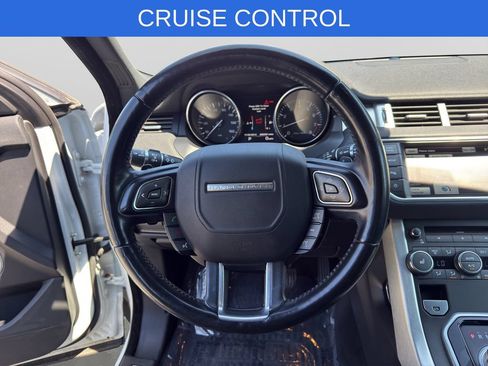 Used 2015 Land Rover Range Rover Evoque Pure Premium AWD/4WD image 6