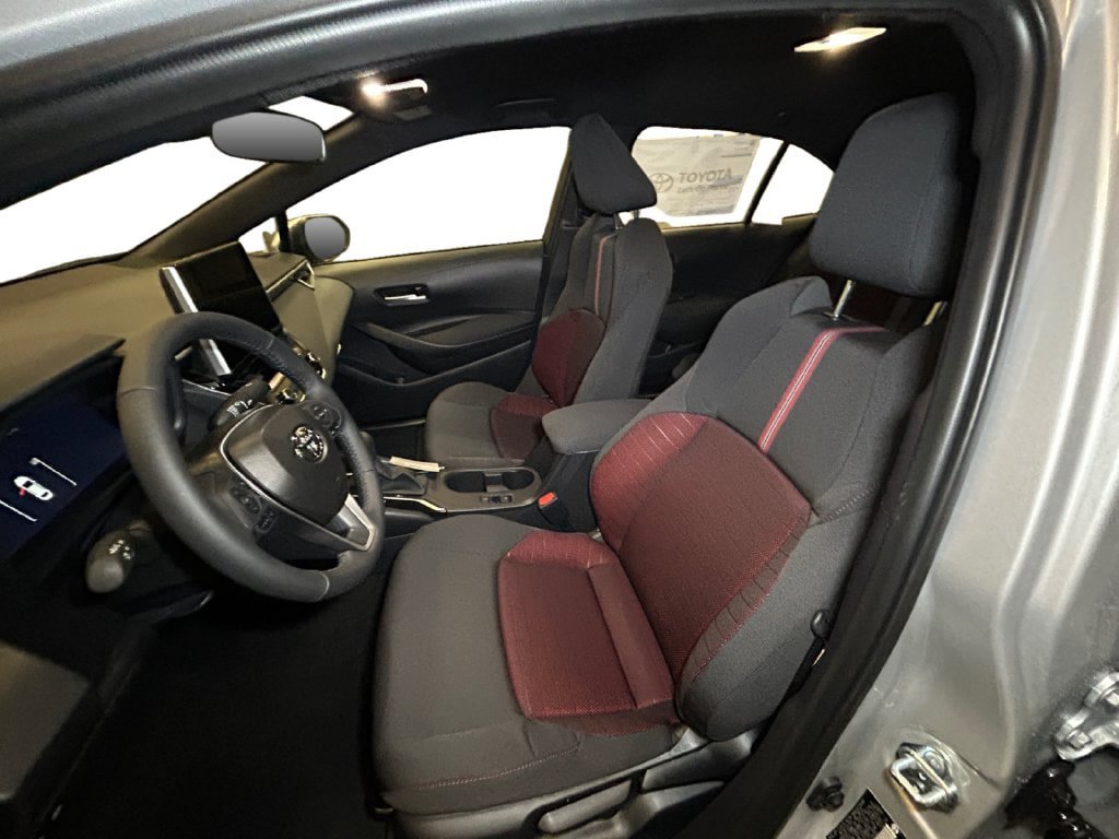 New 2027 Toyota Corolla SE w/ SE Package FWD image 9