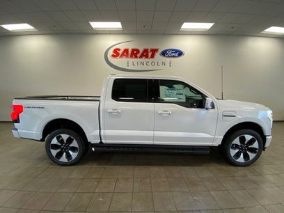 New 2023 Ford F150 Lightning Platinum