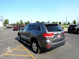 Used 2013 Jeep Grand Cherokee Limited w/ Luxury Group II image 3