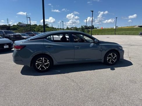 Certified 2025 Nissan Sentra SV w/ All-Weather Package FWD image 7