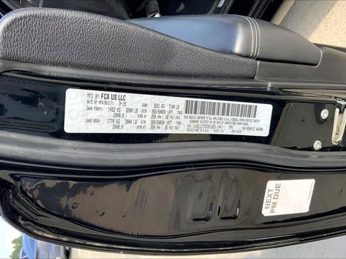 Used 2019 Dodge Durango R/T image 33