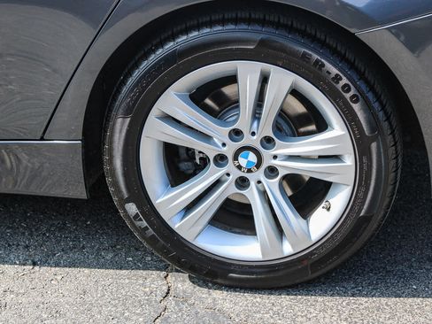 Used 2018 BMW 330i xDrive Wagon image 8