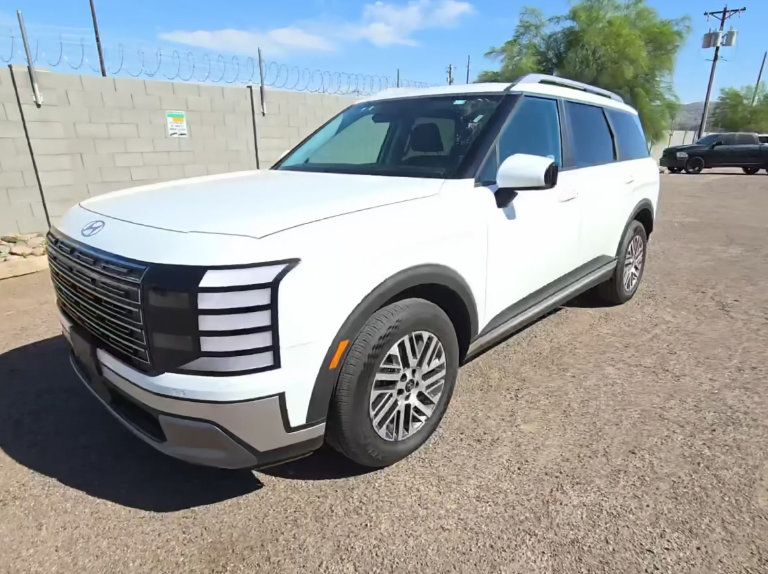 Used 2026 Hyundai Palisade SEL AWD/4WD image 5