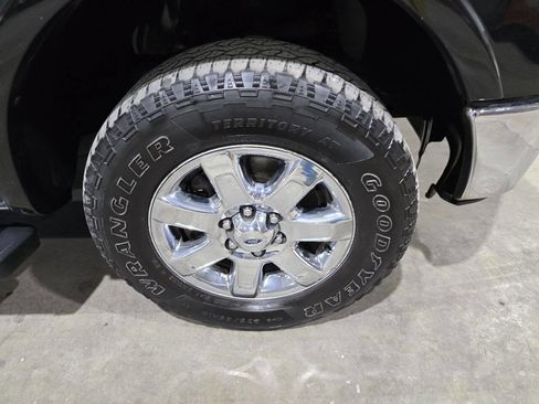 Used 2014 Ford F150 Lariat w/ Equipment Group 502A Luxury image 23