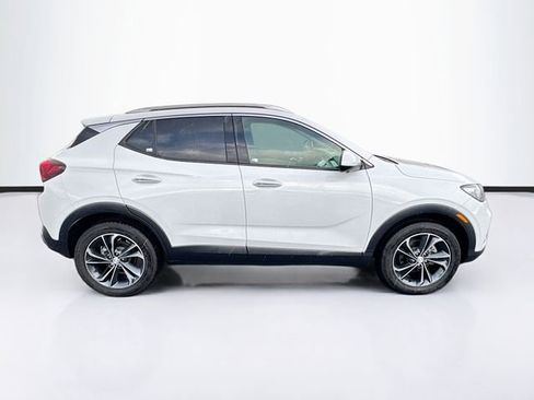 Used 2021 Buick Encore GX Essence w/ Advanced Technology Package image 8
