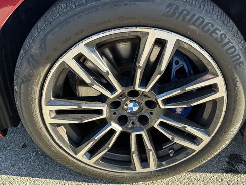 Used 2024 BMW 540i xDrive 540i xDrive w/ Premium Package image 12