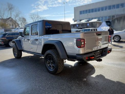 Used 2020 Jeep Gladiator Mojave w/ Dual Top Group image 14