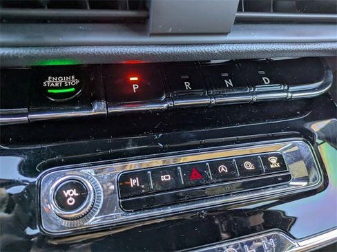 Used 2023 Lincoln Corsair Reserve w/ Equipment Group 201A image 16