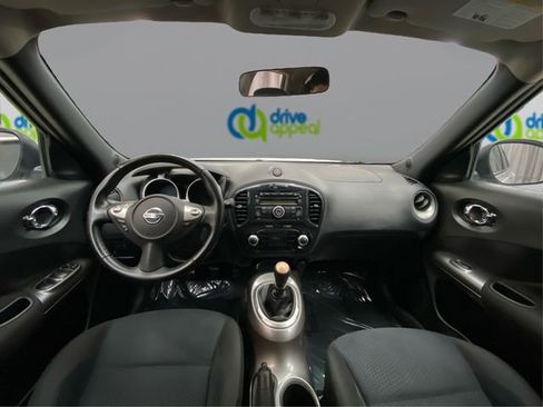 Used 2011 Nissan Juke SV image 28