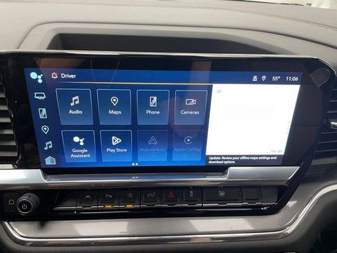 Certified 2024 Chevrolet Silverado 1500 High Country w/ High Country Premium Package image 3