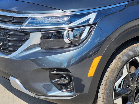 New 2026 Kia Seltos S image 6