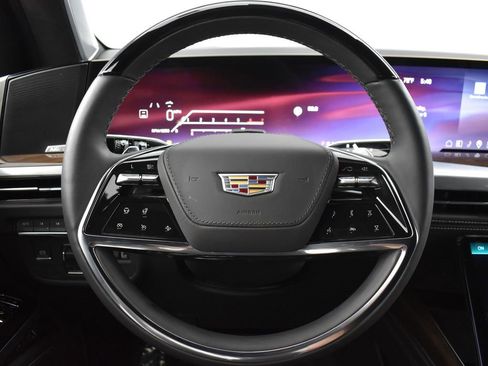 Certified 2025 Cadillac Escalade Sport Platinum image 14