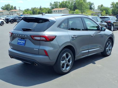 Used 2023 Ford Escape ST-Line Select w/ Tech Pack #2 AWD/4WD image 6