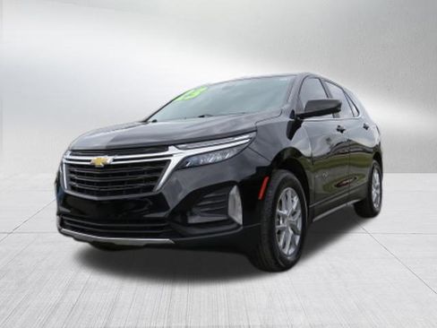 Used 2023 Chevrolet Equinox LT image 6
