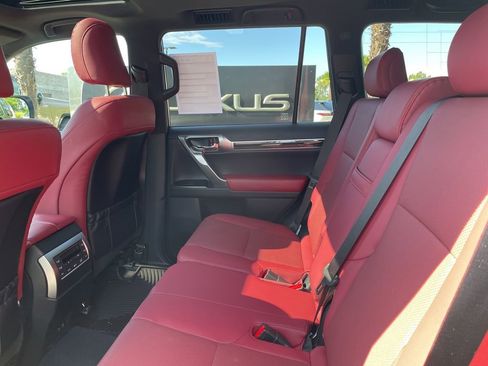 Certified 2023 Lexus GX 460 Premium w/ Premium Package AWD/4WD image 5