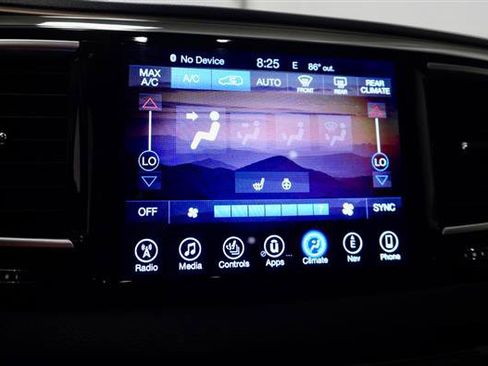 Used 2017 Chrysler Pacifica Touring-L Plus image 22