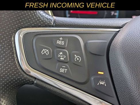 Used 2020 Chevrolet Equinox LS w/ LS Convenience Package FWD image 23