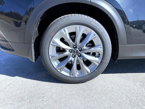 Certified 2026 MAZDA CX-90 3.3 Turbo w/ Preferred Package AWD/4WD image 17