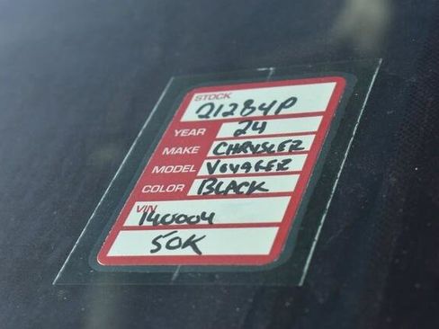 Used 2024 Chrysler Voyager LX FWD image 16